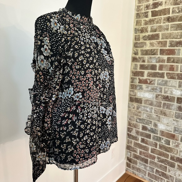 NEW Blue Floral Loft Long Sleeve Blouse Top Shirt Size Small - Picture 1 of 2